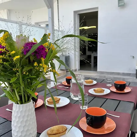Le Di Lory Λέτσε