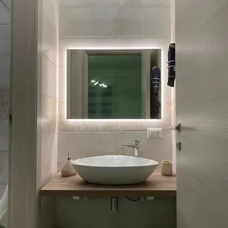 Le Di Lory * ليتشي